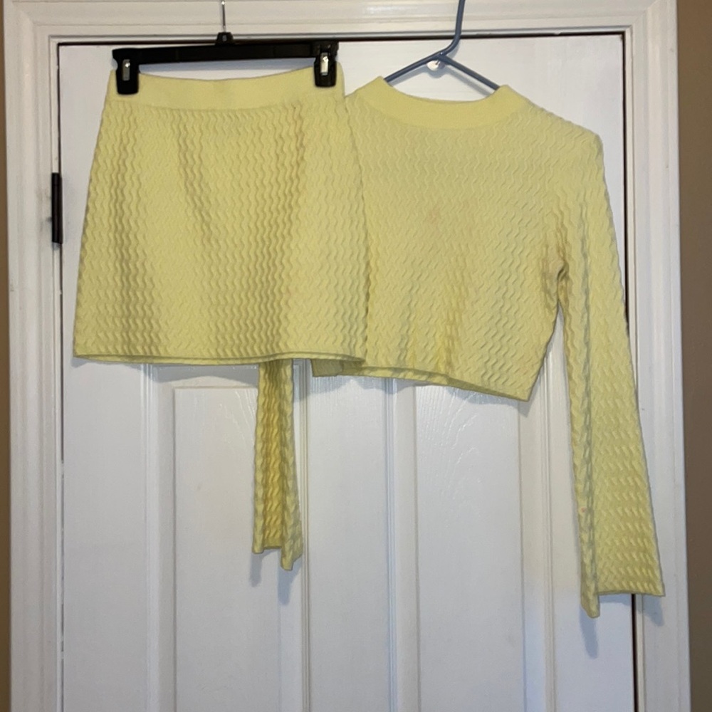 Princess Polly yellow set
